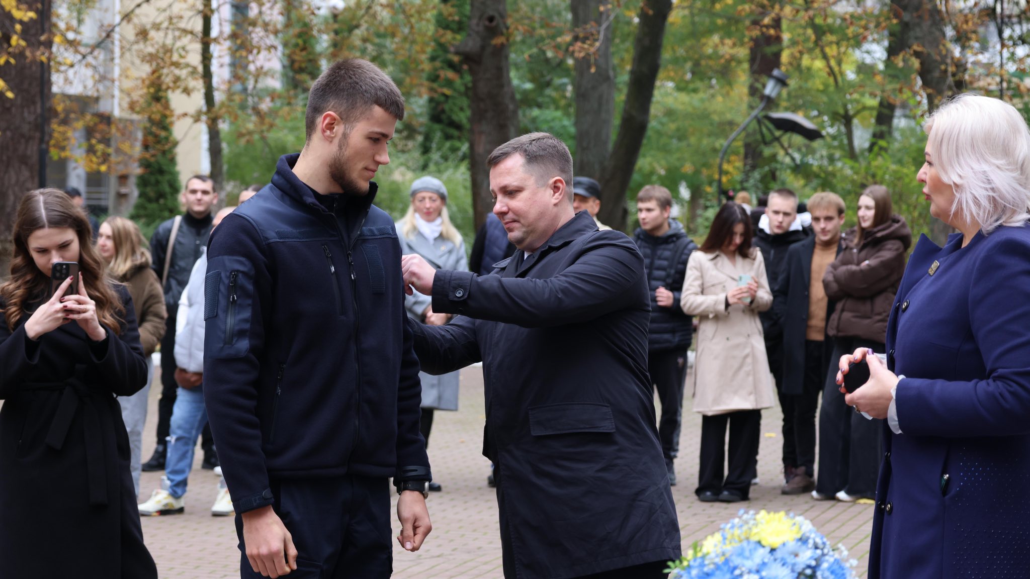 Зображення слайду