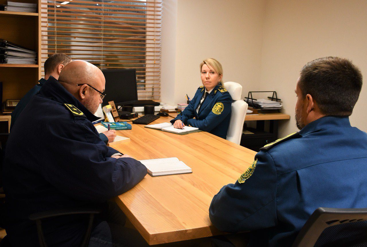 Зображення слайду