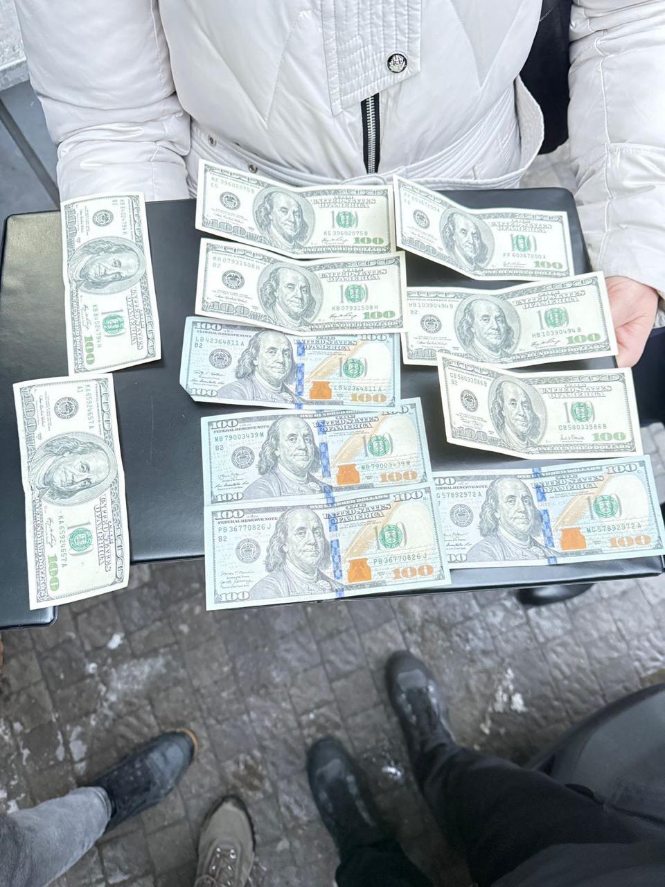 Зображення слайду