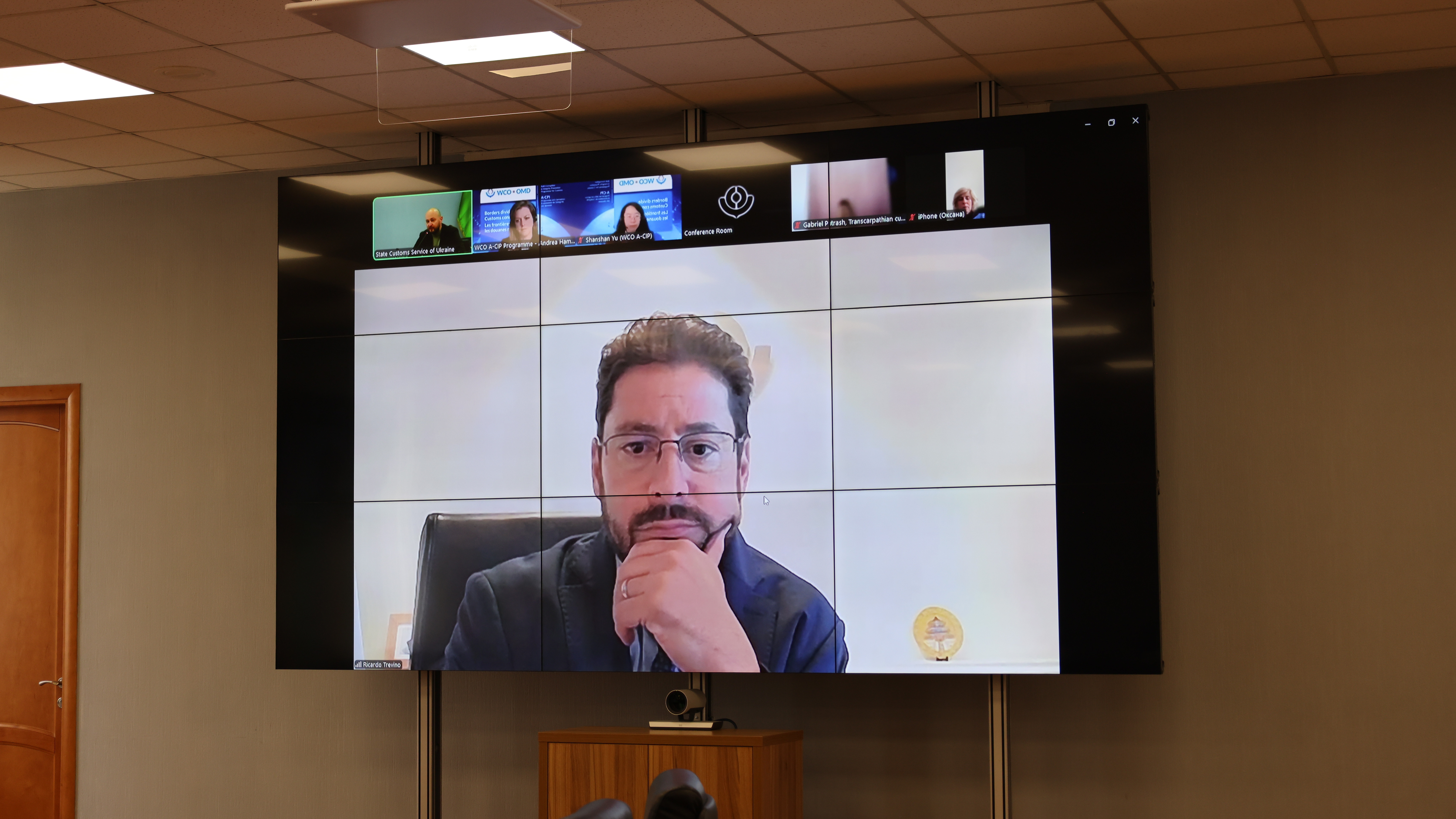 Зображення слайду