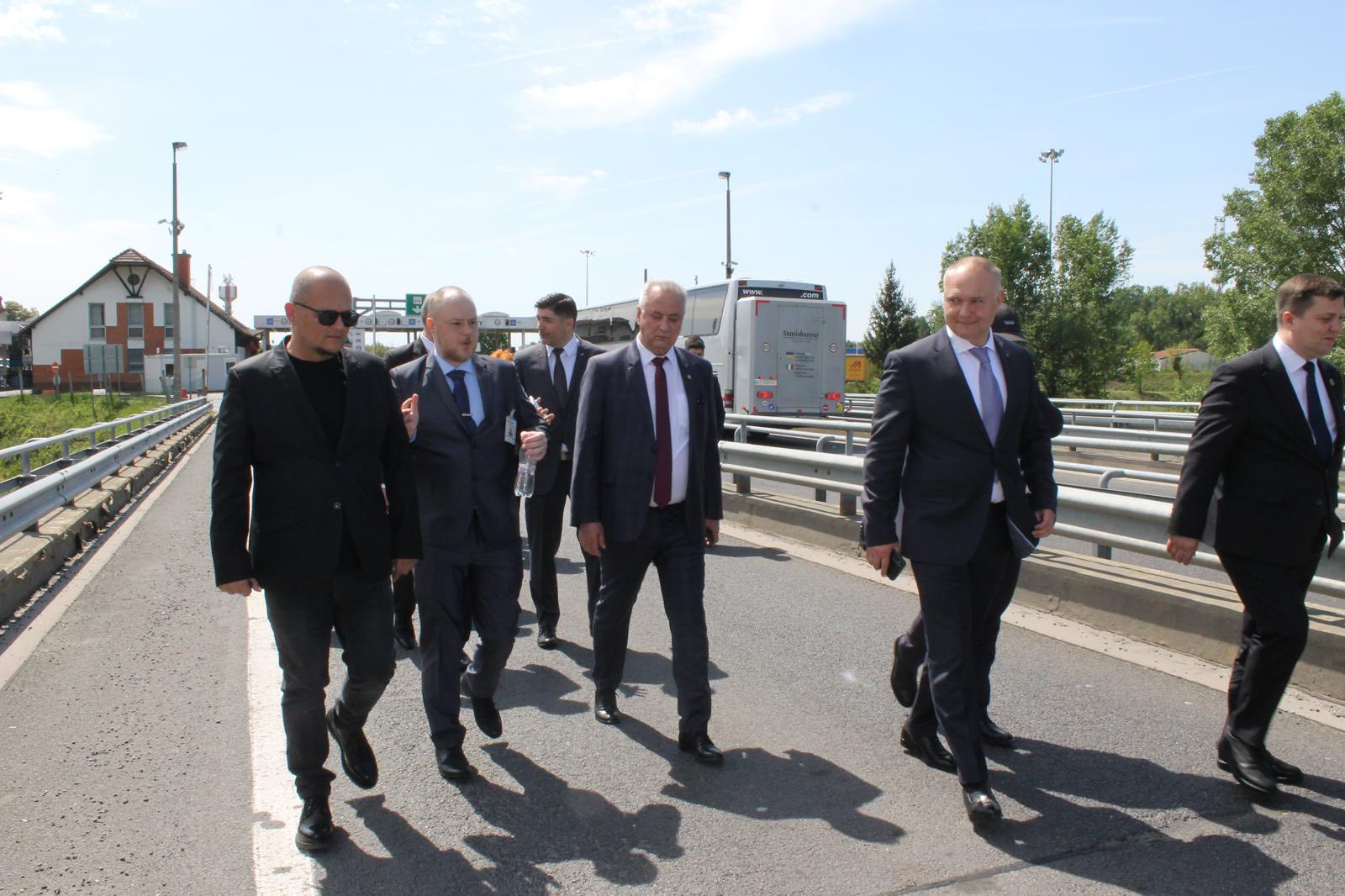 Зображення слайду
